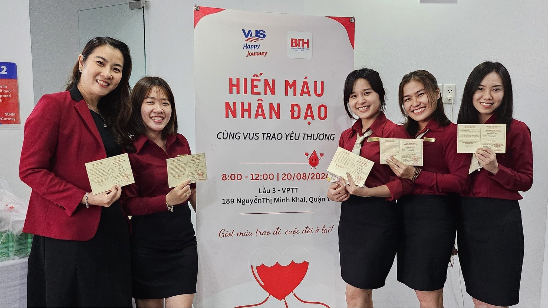 Hiến máu nhân đạo - Cùng VUS trao yêu thương